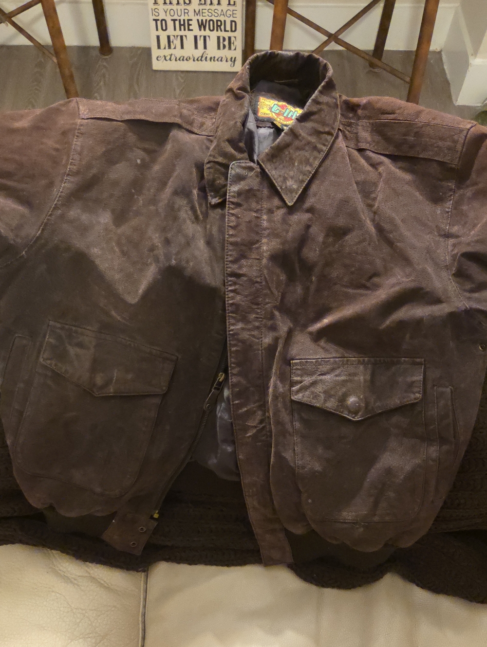Vintage G- III Brown Men’s Waxed 100 % Leather Jacket MED